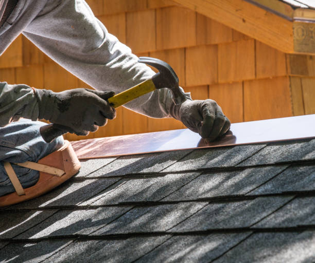 Best Emergency Roof Repair  in Madison, IN